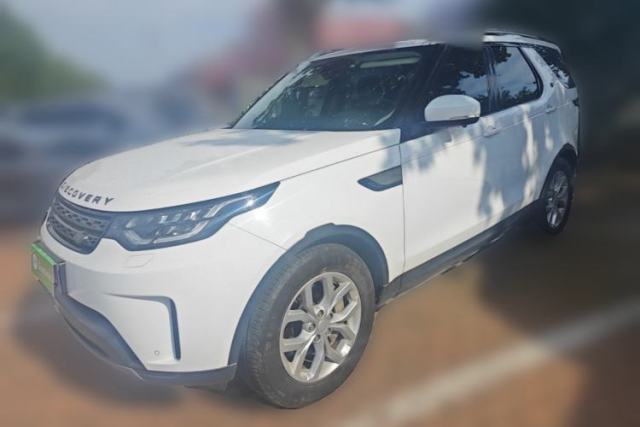 Ojetý Land Rover Discovery 2018 3.0 SC V6 SE
