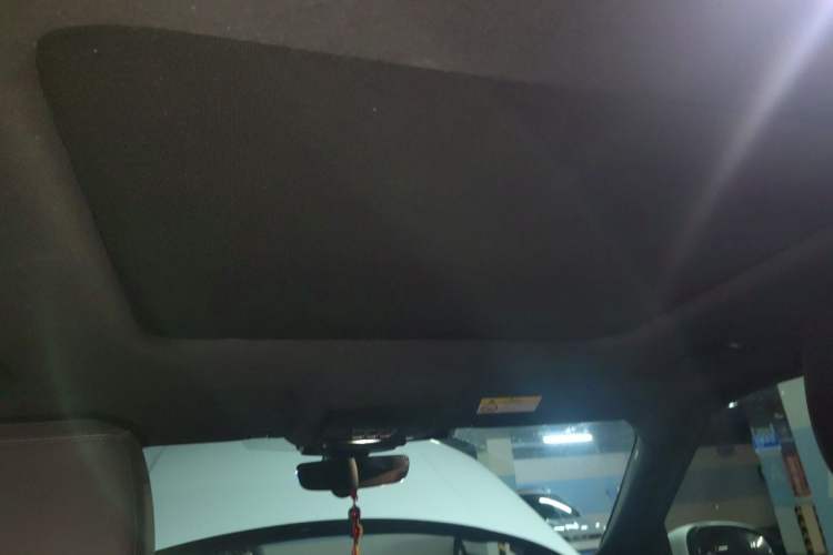 Used Land Rover Discovery 2018 3.0 SC V6 SE Headliner