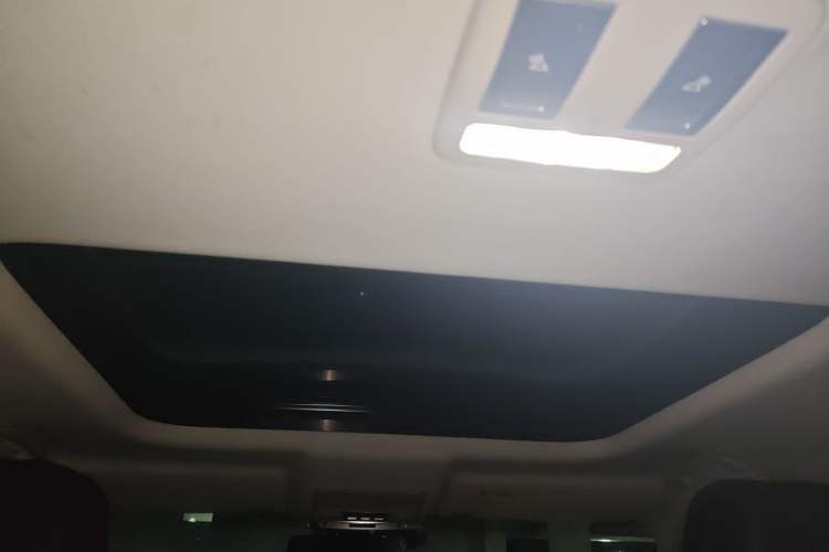 Used Land Rover Discovery 2018 3.0 SC V6 HSE Headliner