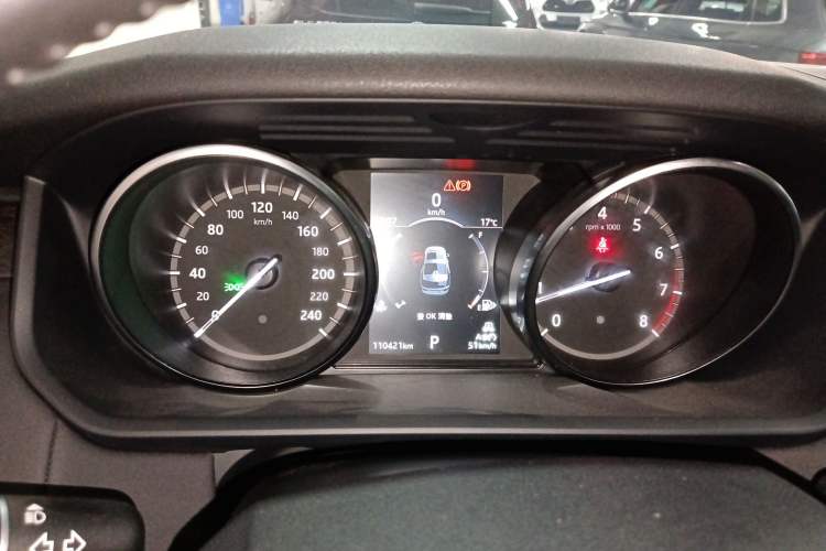 Used Land Rover Discovery 2018 3.0 SC V6 SE Instrument Cluster