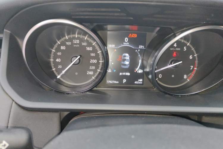 Used Land Rover Discovery 2018 3.0 SC V6 SE Instrument Cluster