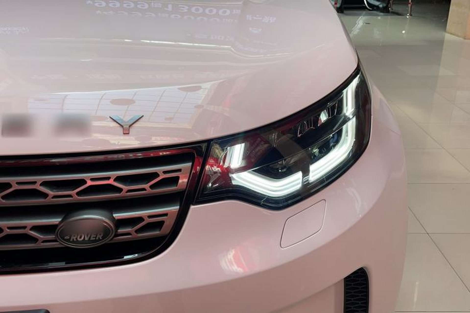 Used Land Rover Discovery 2018 3.0 SC V6 SE Left Front Headlight