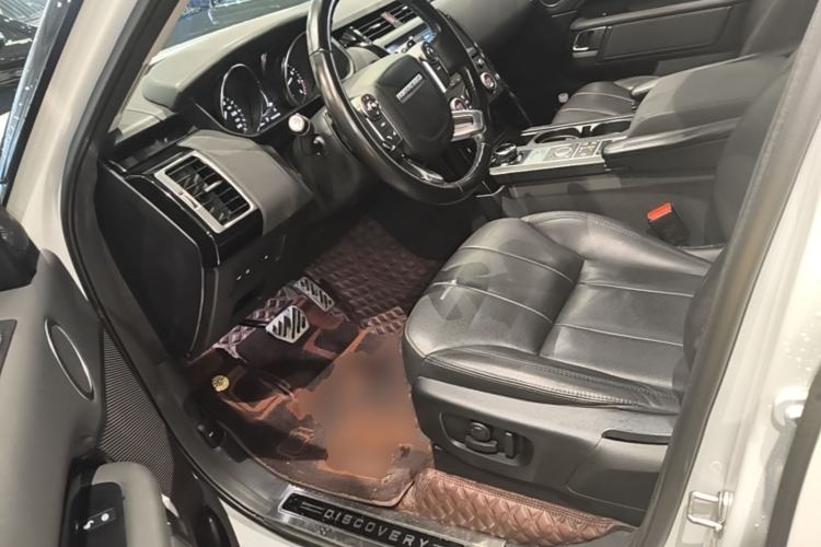 Used Land Rover Discovery 2018 2.0T Special Edition Left Front Seat