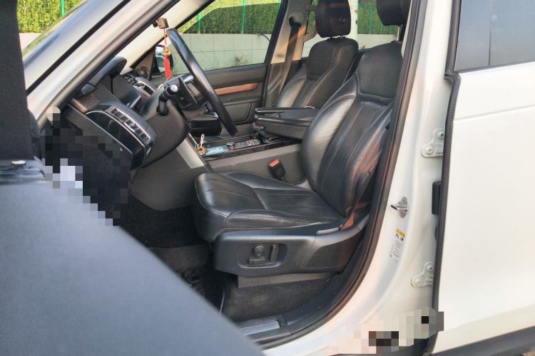 Used Land Rover Discovery 2018 3.0 SC V6 HSE Left Front Seat