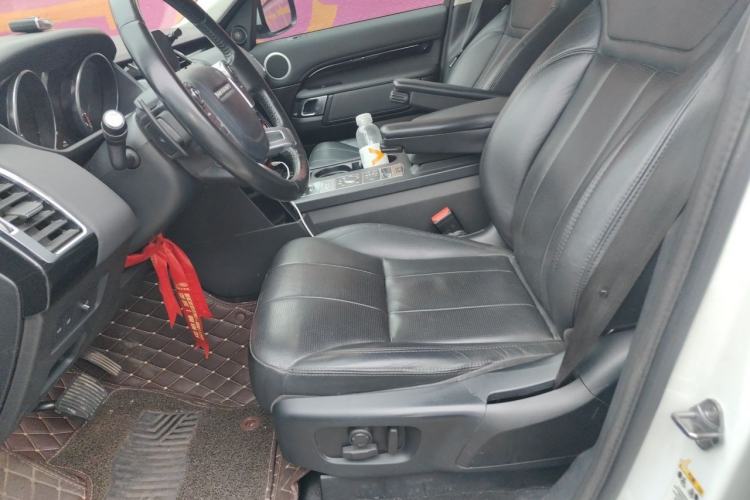 Used Land Rover Discovery 2018 3.0 SC V6 SE Left Front Seat