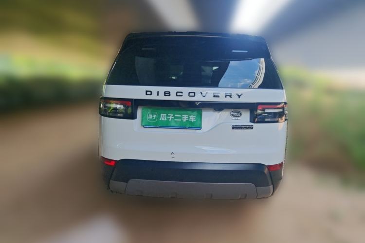 Used Land Rover Discovery 2018 2.0T SE Rear
