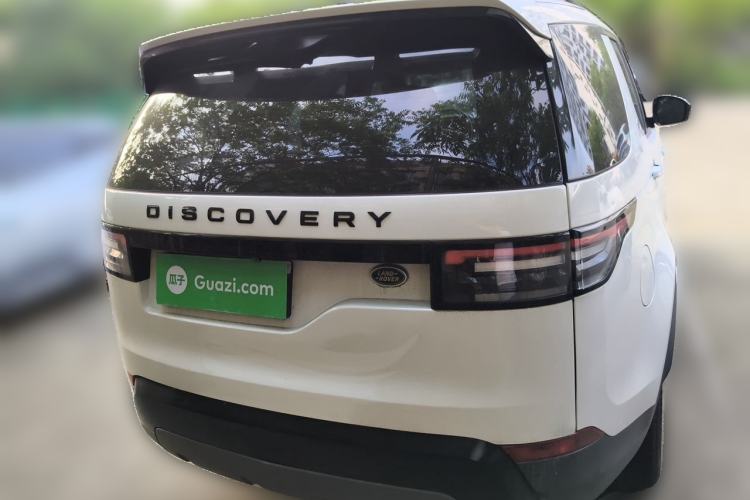 Used Land Rover Discovery 2018 2.0T SE Rear