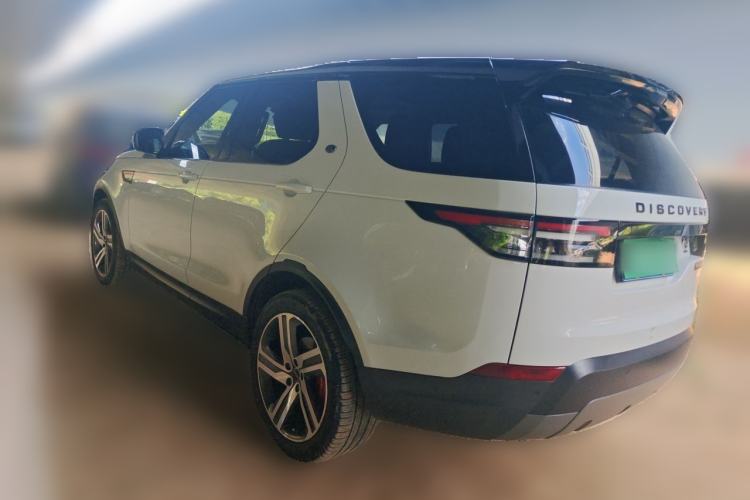 Used Land Rover Discovery 2018 2.0T SE Rear Left 45 Deg
