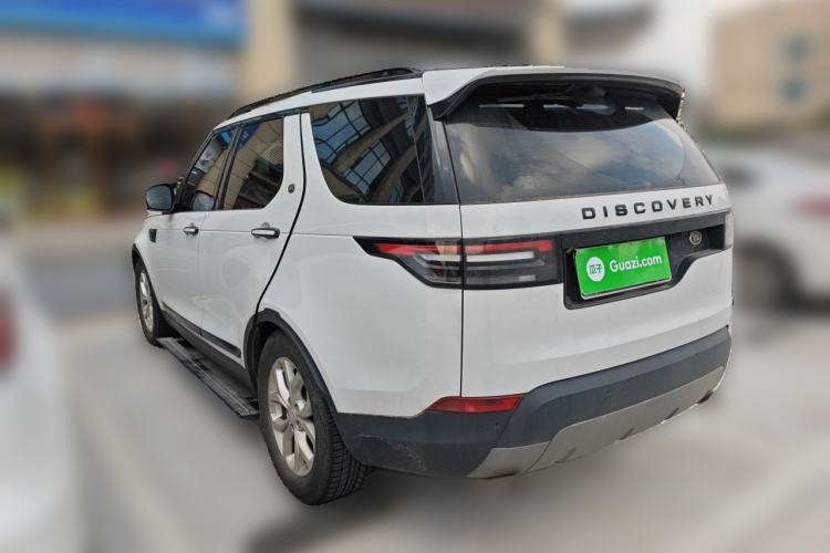 Used Land Rover Discovery 2018 2.0T SE Rear Left 45 Deg
