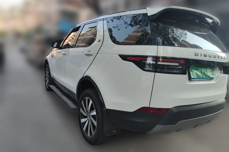 Used Land Rover Discovery 2018 3.0 SC V6 SE Rear Left 45 Deg