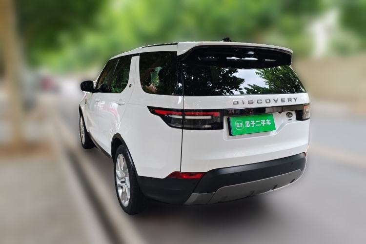 Used Land Rover Discovery 2018 3.0 SC V6 SE Rear Left 45 Deg