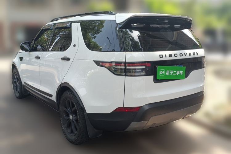 Used Land Rover Discovery 2018 3.0 SC V6 SE Rear Left 45 Deg