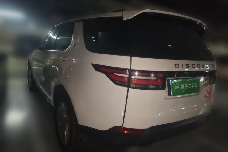 Used Land Rover Discovery 2018 3.0 SC V6 HSE Rear Left 45 Deg