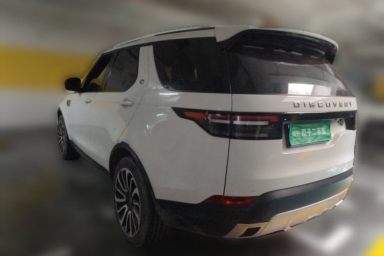 Used Land Rover Discovery 2018 3.0 SC V6 SE Rear Left 45 Deg