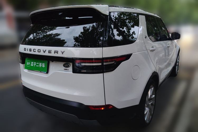 Used Land Rover Discovery 2018 3.0 SC V6 SE Rear Right 45 Deg