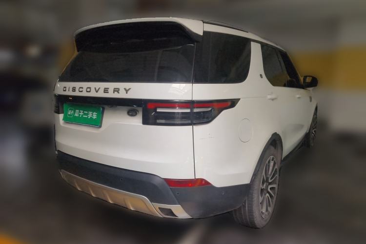 Used Land Rover Discovery 2018 3.0 SC V6 SE Rear Right 45 Deg
