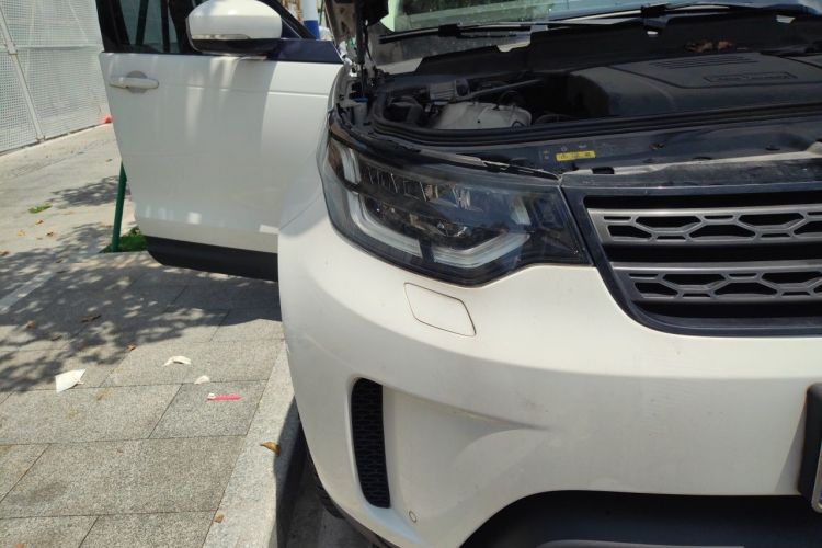 Used Land Rover Discovery 2018 2.0T SE Right Front Headlight