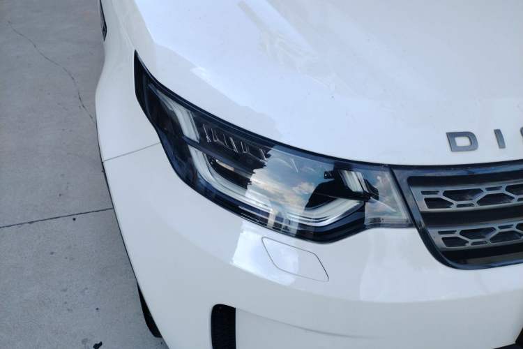 Used Land Rover Discovery 2018 3.0 SC V6 SE Right Front Headlight