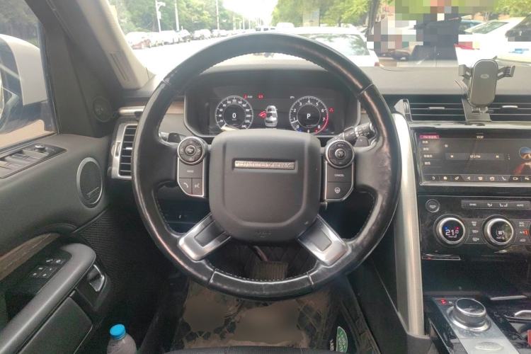 Used Land Rover Discovery 2018 3.0 SC V6 HSE Steering Wheel
