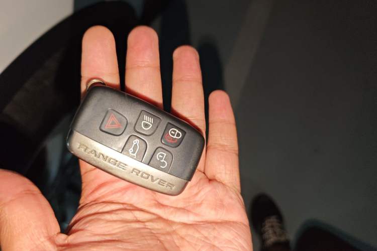 Used Land Rover Discovery  Vehicle Key