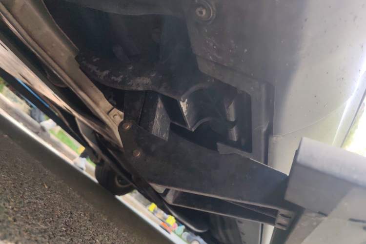 Used Land Rover Discovery 2019 3.0 SC V6 SE Chassis Front Left