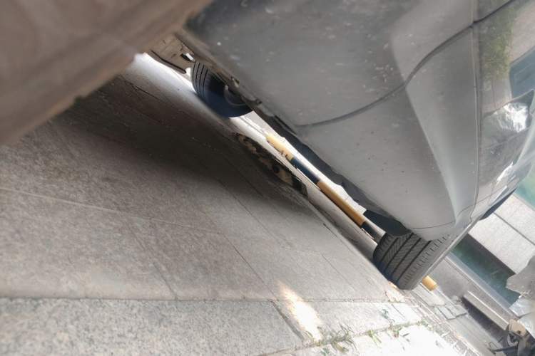 Used Land Rover Discovery 2019 3.0 SC V6 HSE Chassis Front Left