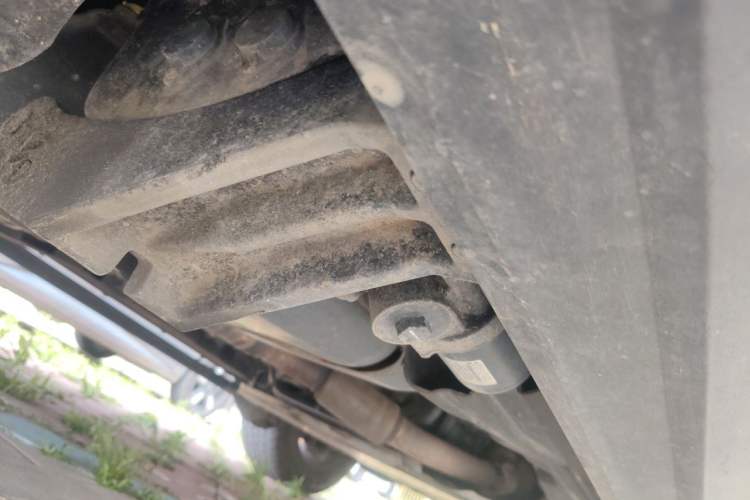 Used Land Rover Discovery 2019 2.0T HSE Chassis Rear Right