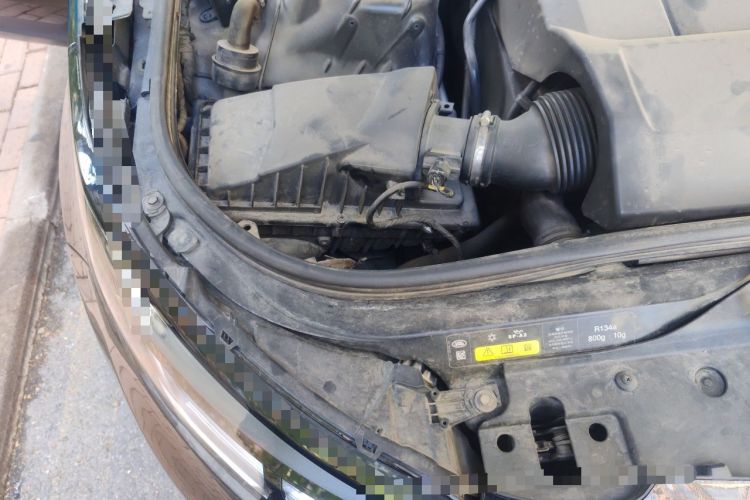 Used Land Rover Discovery 2019 3.0 SC V6 SE Engine Bay Right