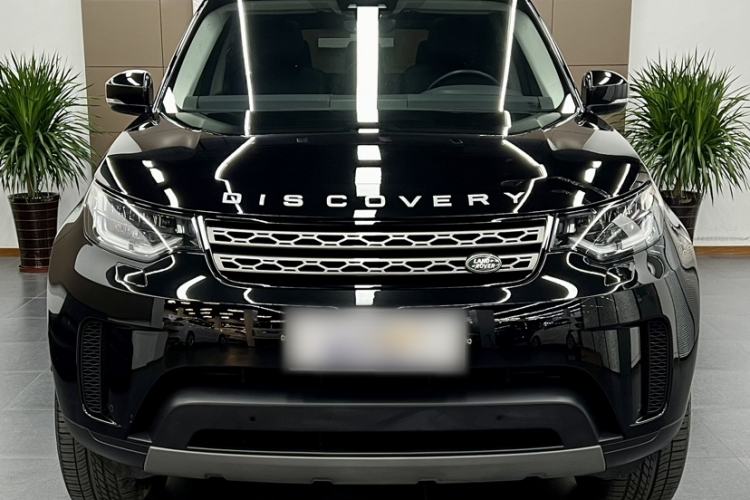 Used Land Rover Discovery 2019 3.0 SC V6 SE Exterior 2