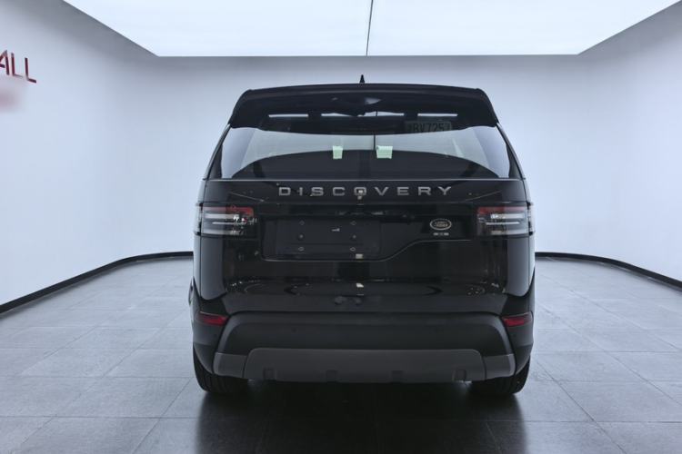 Used Land Rover Discovery 2019 3.0 SC V6 SE Exterior 2