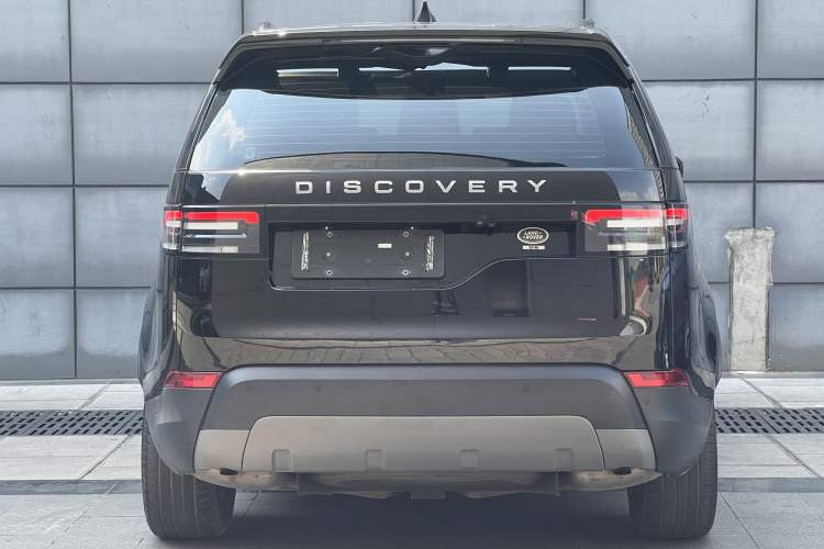 Used Land Rover Discovery 2019 3.0 SC V6 SE Exterior 3