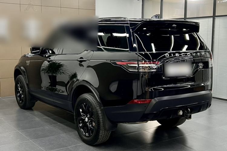 Used Land Rover Discovery 2019 3.0 SC V6 SE Exterior 5
