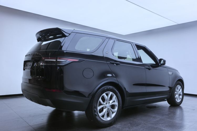 Used Land Rover Discovery 2019 3.0 SC V6 SE Exterior 5