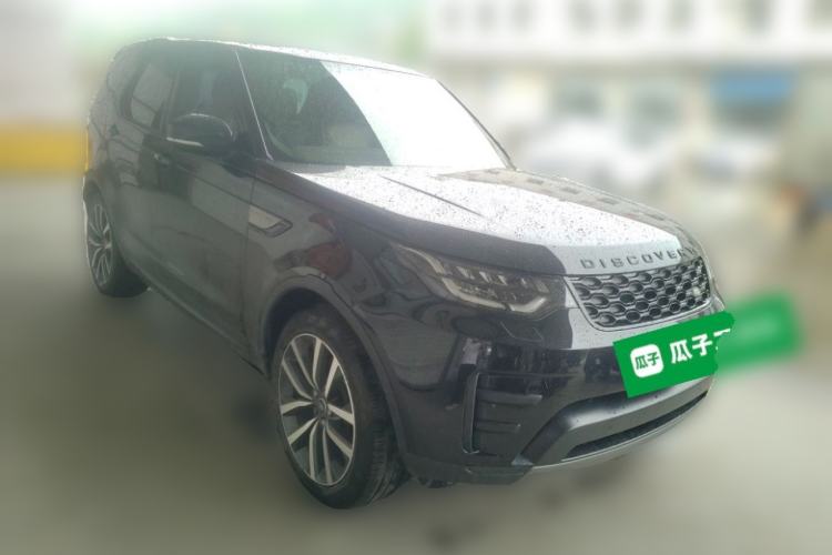 Used Land Rover Discovery 2019 2.0T SE Front Right 45 Deg