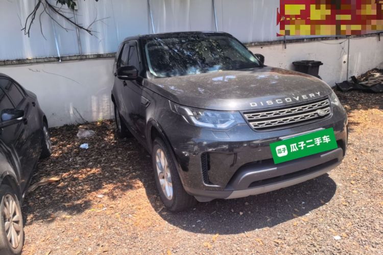 Used Land Rover Discovery 2019 3.0 SC V6 SE Front Right 45 Deg