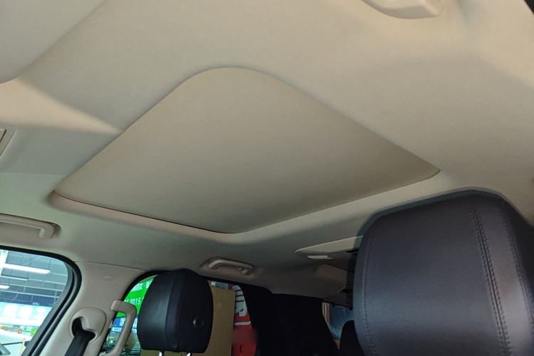 Used Land Rover Discovery 2019 3.0 SC V6 HSE Headliner
