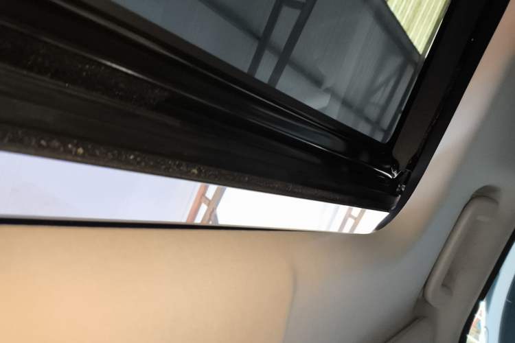 Used Land Rover Discovery 2019 3.0 SC V6 SE Headliner