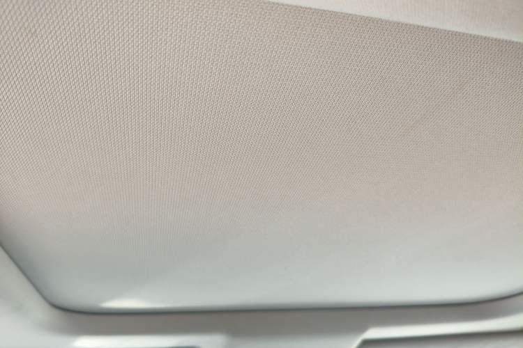 Used Land Rover Discovery 2019 3.0 SC V6 SE Headliner