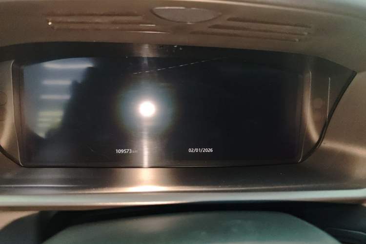 Used Land Rover Discovery 2019 3.0 SC V6 HSE Instrument Cluster