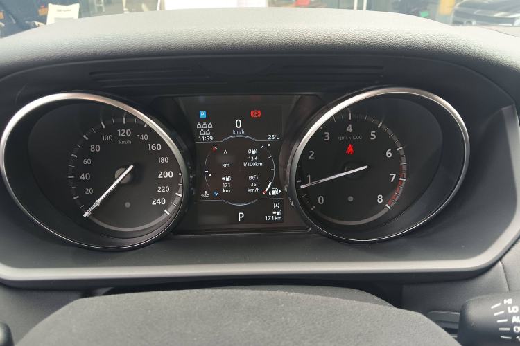 Used Land Rover Discovery 2019 3.0 SC V6 SE Instrument Cluster