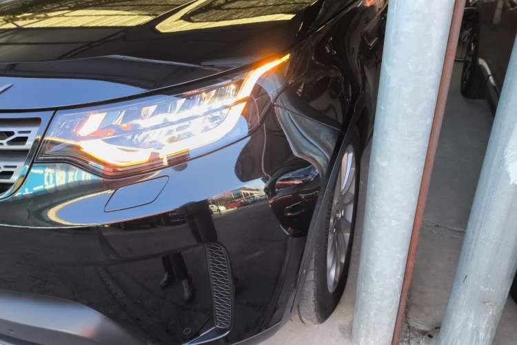 Used Land Rover Discovery 2019 3.0 SC V6 SE Left Front Headlight