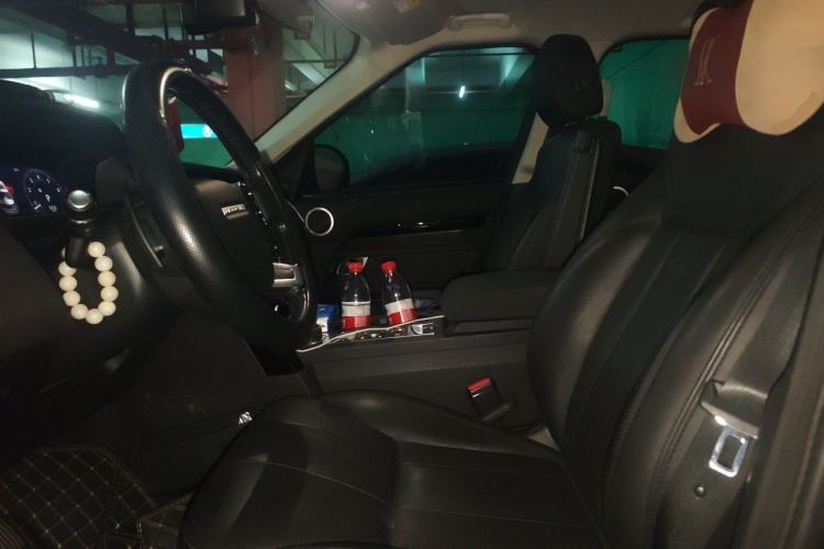 Used Land Rover Discovery 2019 3.0 SC V6 SE Left Front Seat