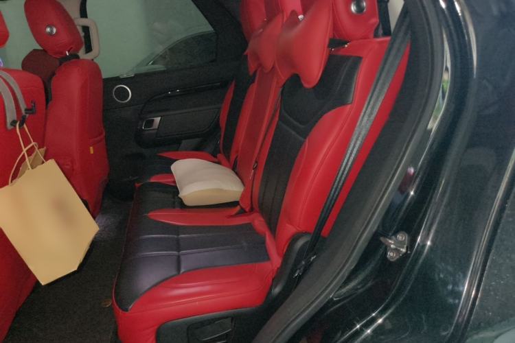 Used Land Rover Discovery 2019 3.0 SC V6 SE Left Rear Seat