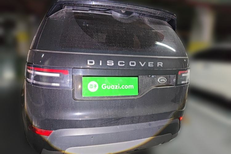 Used Land Rover Discovery 2019 2.0T SE Rear