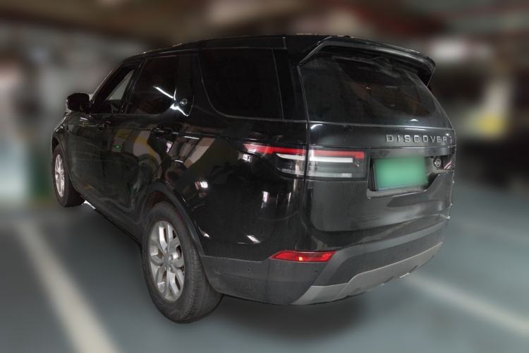 Used Land Rover Discovery 2019 2.0T SE Rear Left 45 Deg