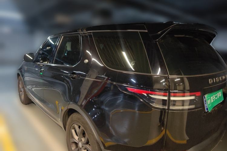 Used Land Rover Discovery 2019 3.0 SC V6 SE Rear Left 45 Deg