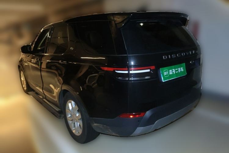 Used Land Rover Discovery 2019 2.0T SE Rear Left 45 Deg