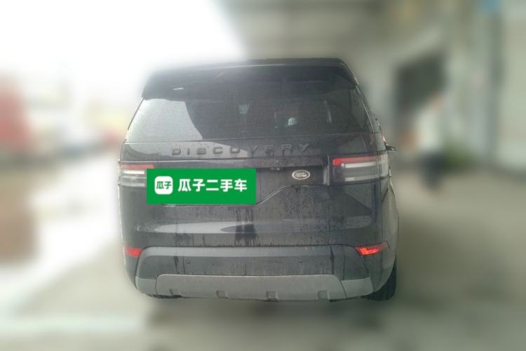 Used Land Rover Discovery 2019 2.0T SE Rear