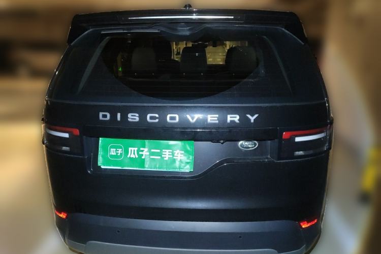 Used Land Rover Discovery 2019 2.0T SE Rear