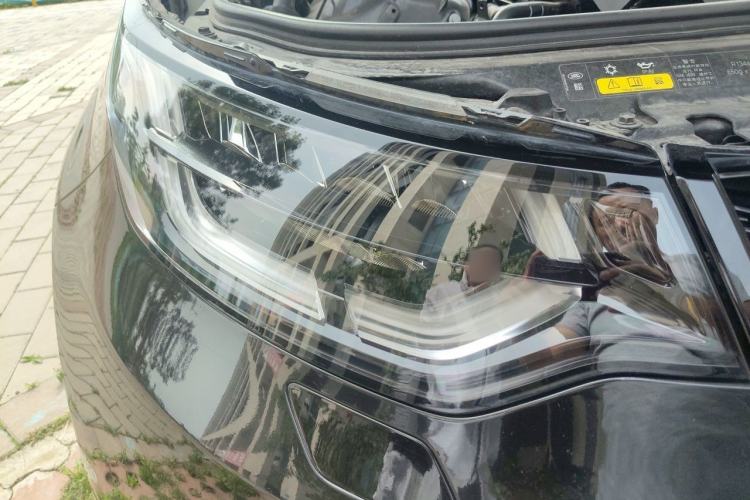 Used Land Rover Discovery 2019 2.0T HSE Right Front Headlight